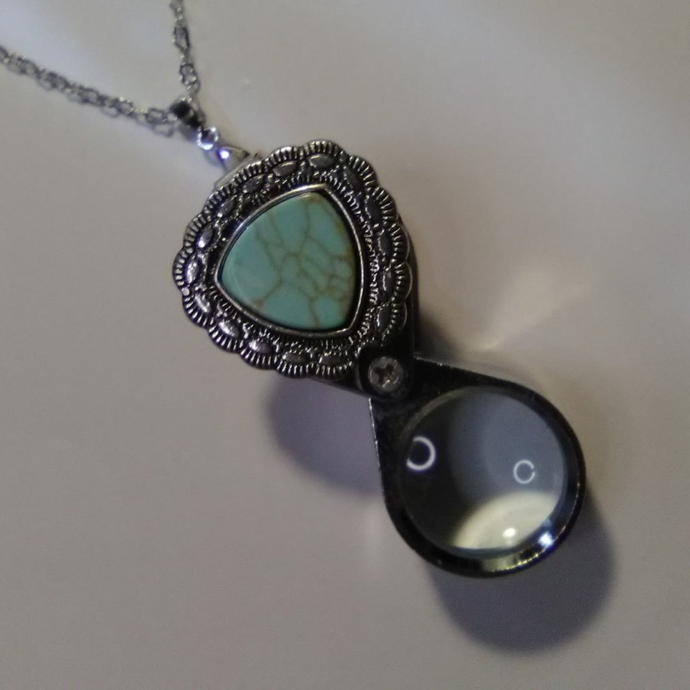 Magnifying Glass Turquoise Style Embellishment Jeweler's Loupe Pendant N…